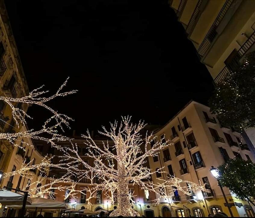 Oasi Al Centro Con Parcheggio Salerno