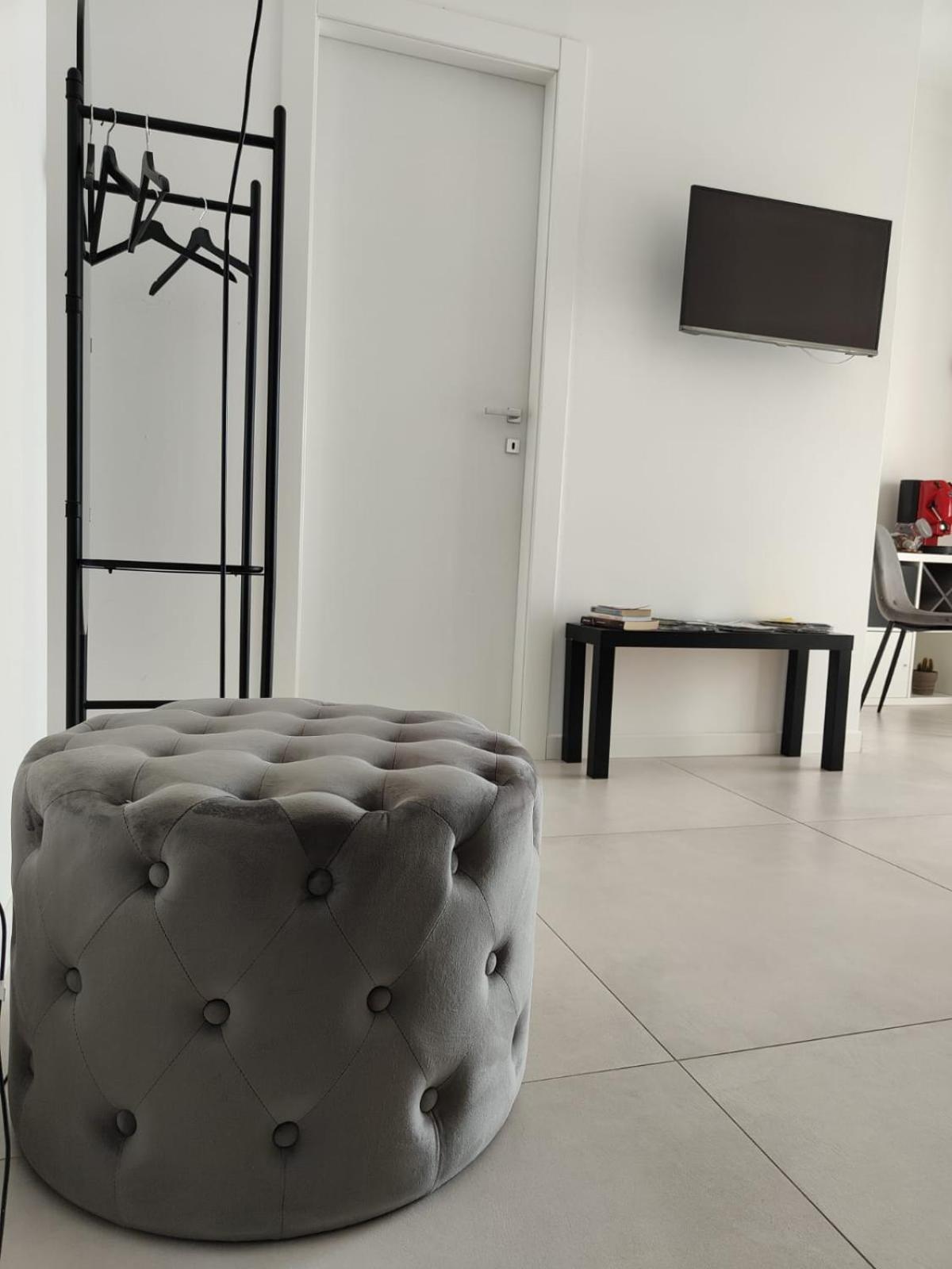 Oasi Al Centro Con Parcheggio Bed & Breakfast Salerno